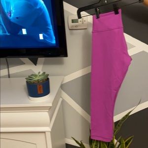 Leggings — capris — Reversible — LULULEMON